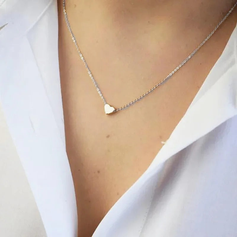Minimalist Tiny Heart LOVE Necklace for Women – Dainty Clavicle Jewelry